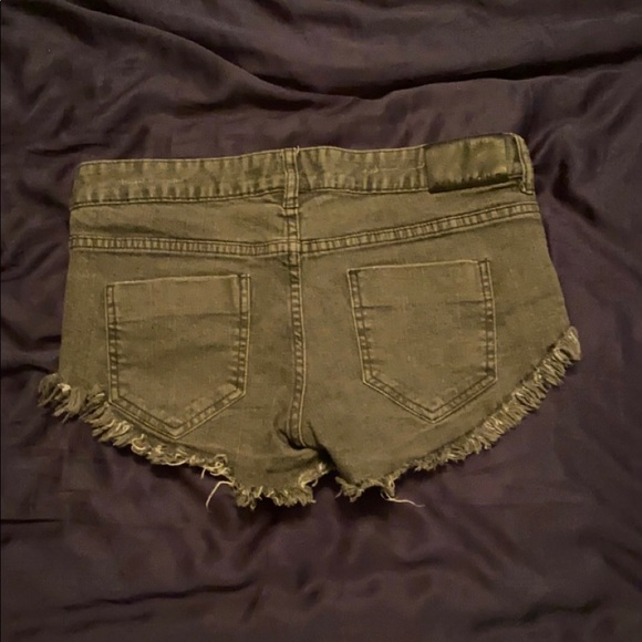 ❤️❤️ Womens Billabong Laneway Jean Booty Shorts - Picture 3 of 6